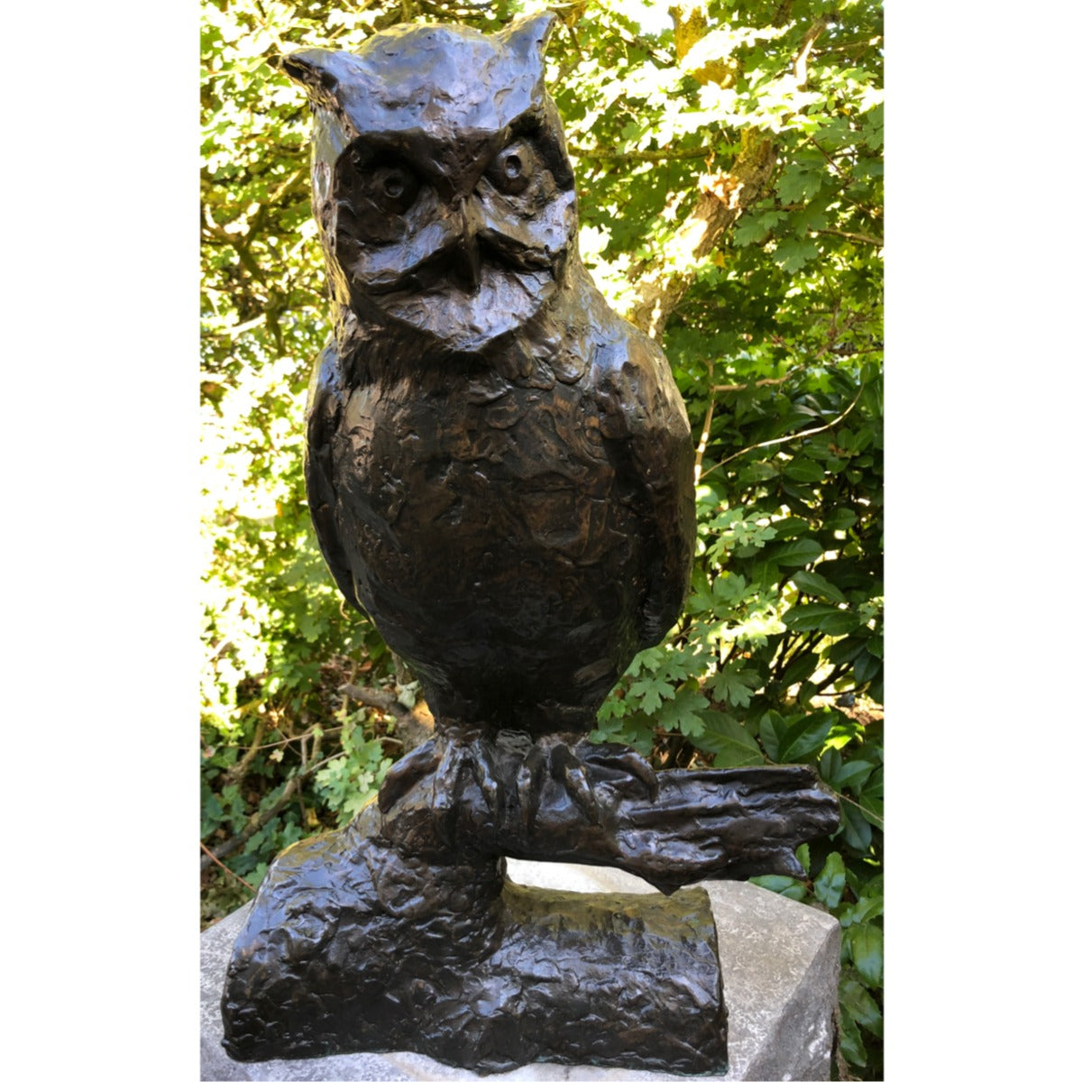 Bronze sculpture "Abstract Owl" by Ladislav Hlina