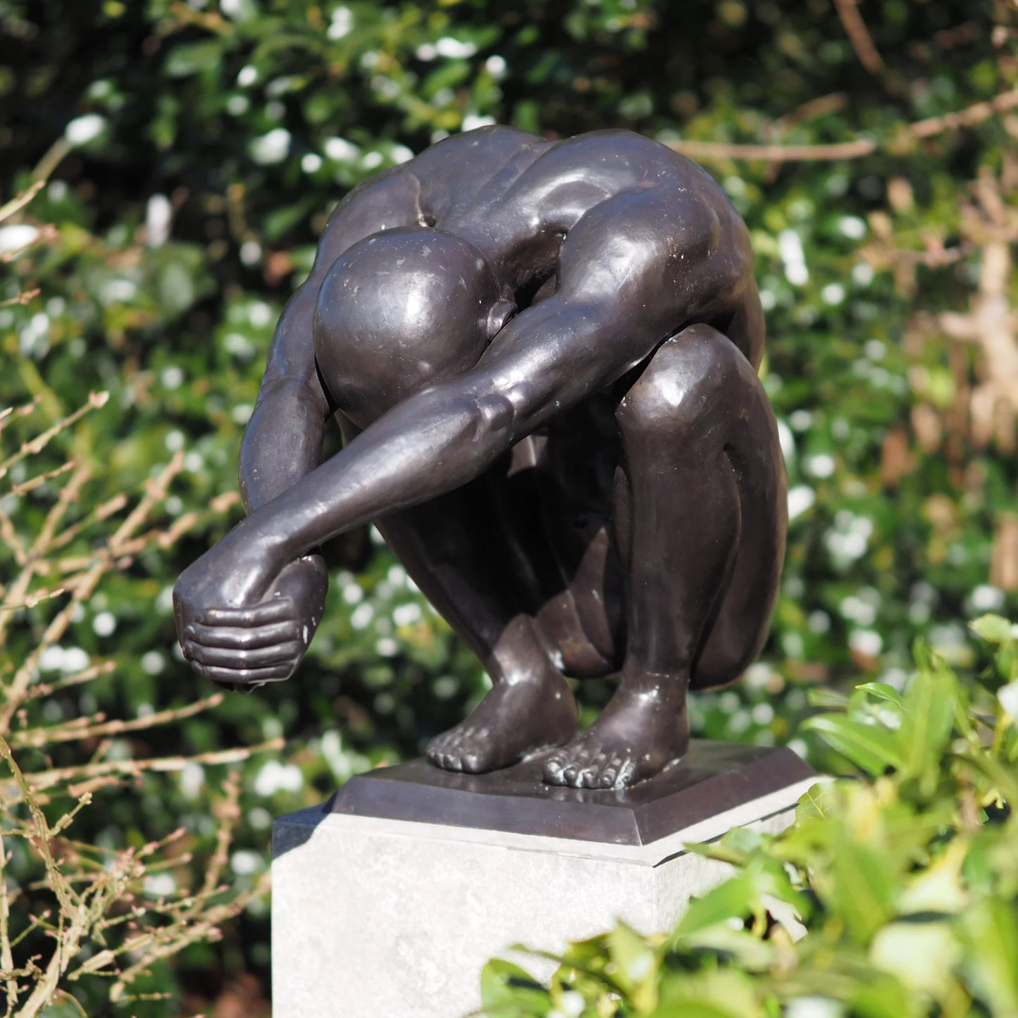 Bronzeskulptur "Schwimmer Roland"