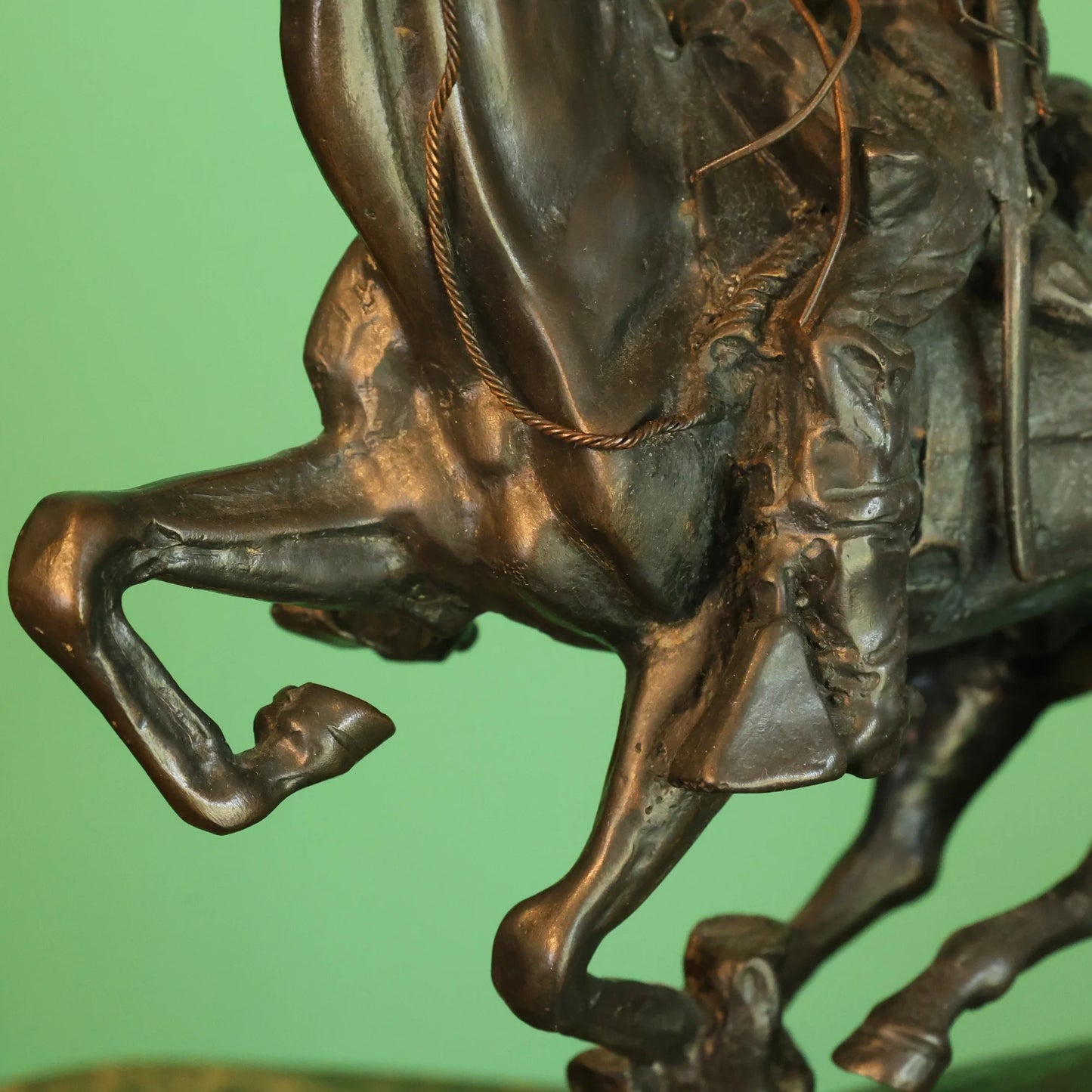 Bronze sculpture "Trooper of the Plains" by Frederic Remington