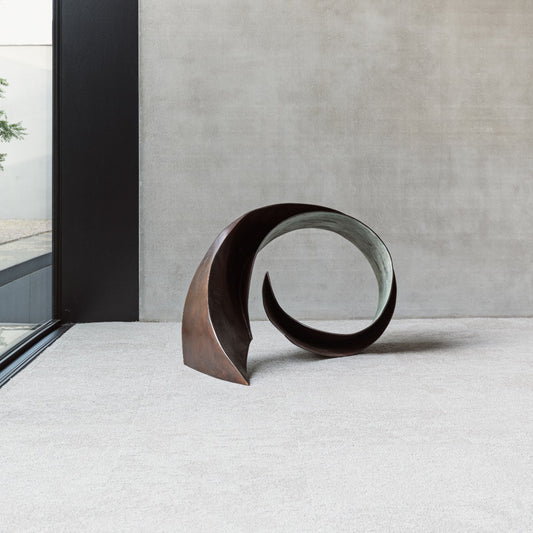 Bronzeskulptur "Ocean Wave" von Vera Borghgraef