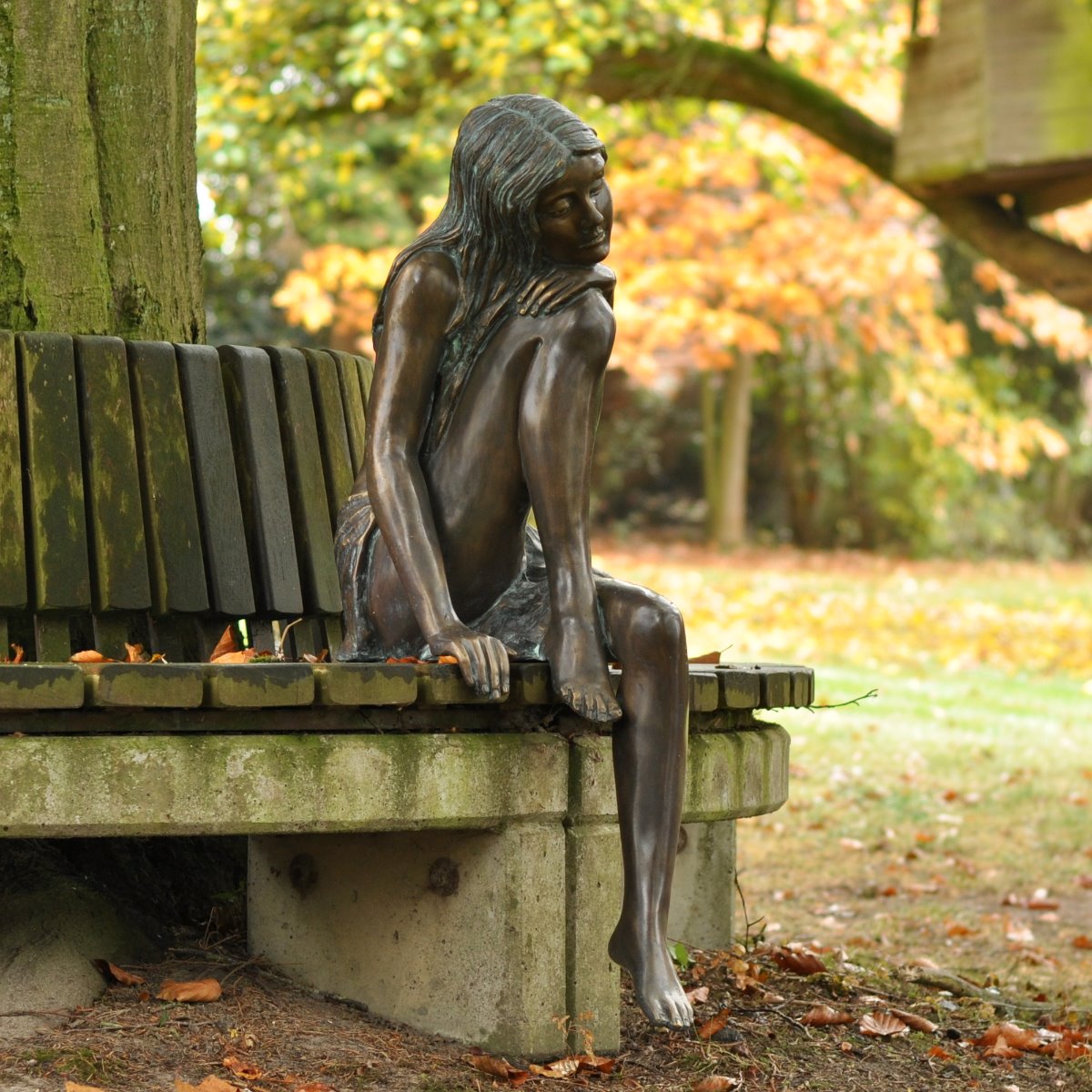 Bronze sculpture "Emanuelle" - life-size