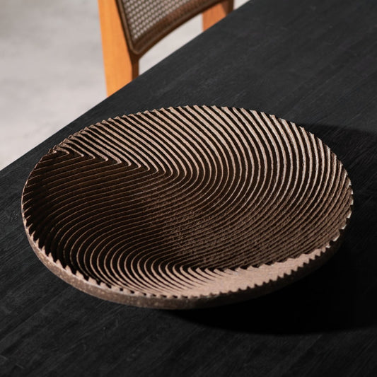 Schale "Centro De Mesa Frisos" von Domingos Tótora