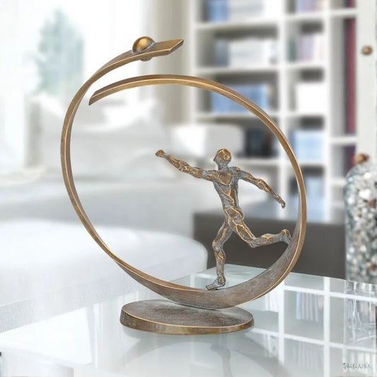 Bronzeskulptur "Vorwärts"