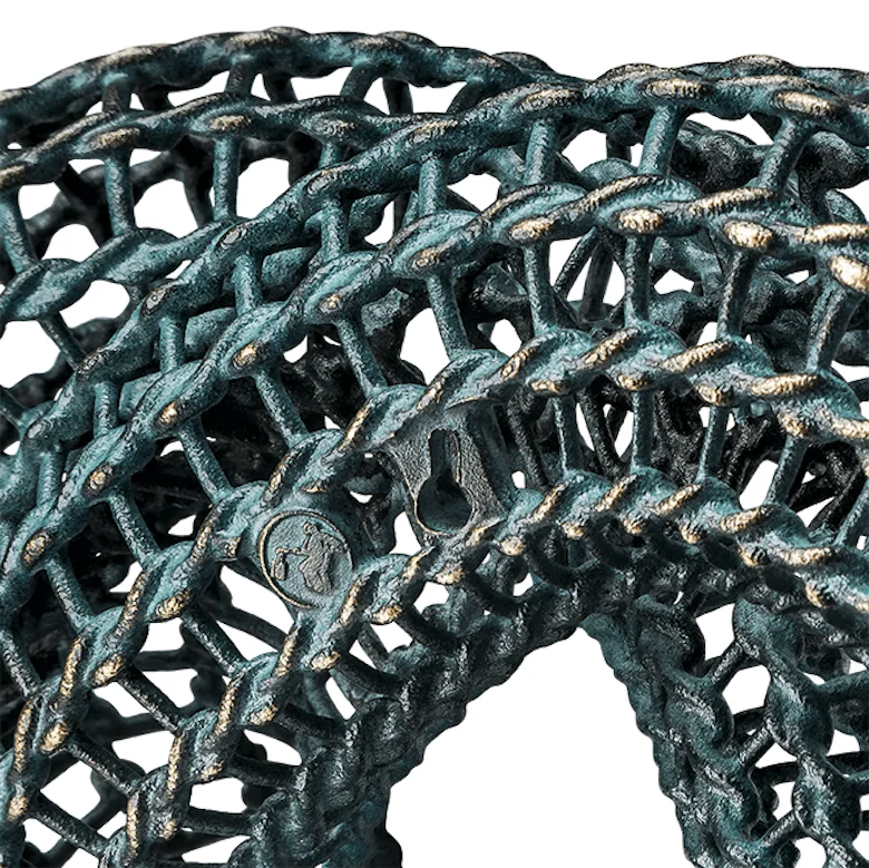 Bronzeskulptur "Knoten" von Ines Fiegert