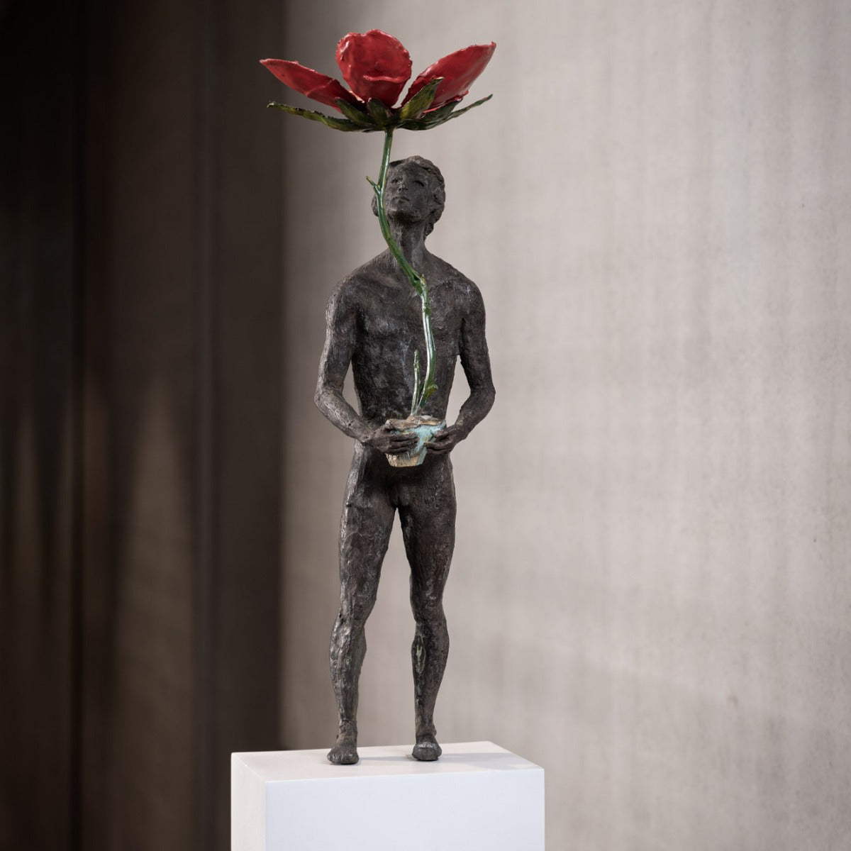 Bronze sculpture "Thoughts 2 - The Flower" by Raffaella Benetti