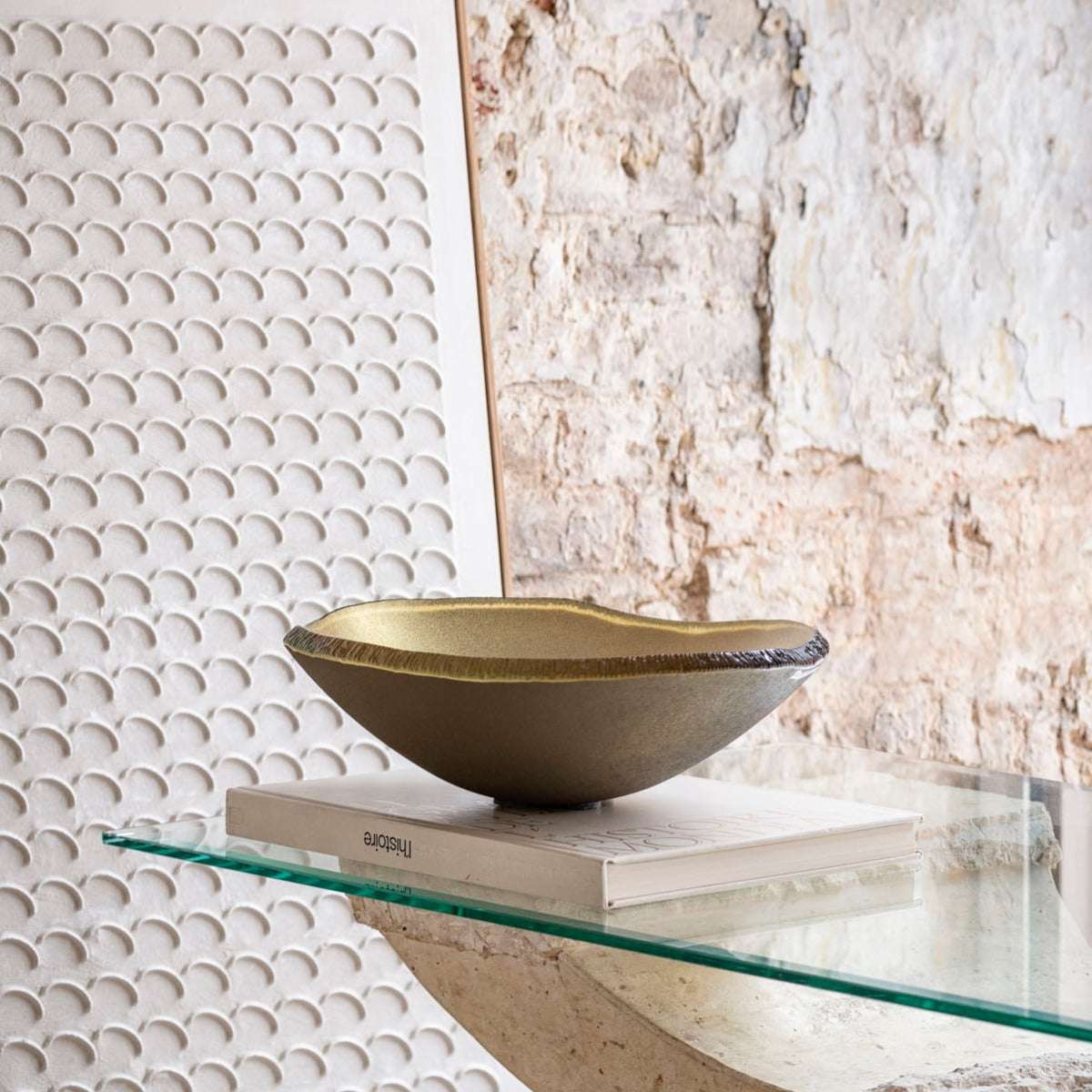 Glasschale "Bowl Topo Listrado" von Regina Medeiros
