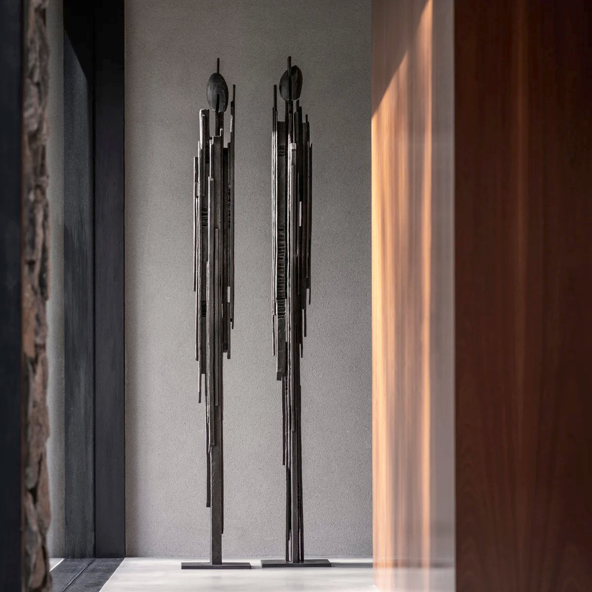 Bronzeskulptur "Odoodem I" von Guy Buseyne