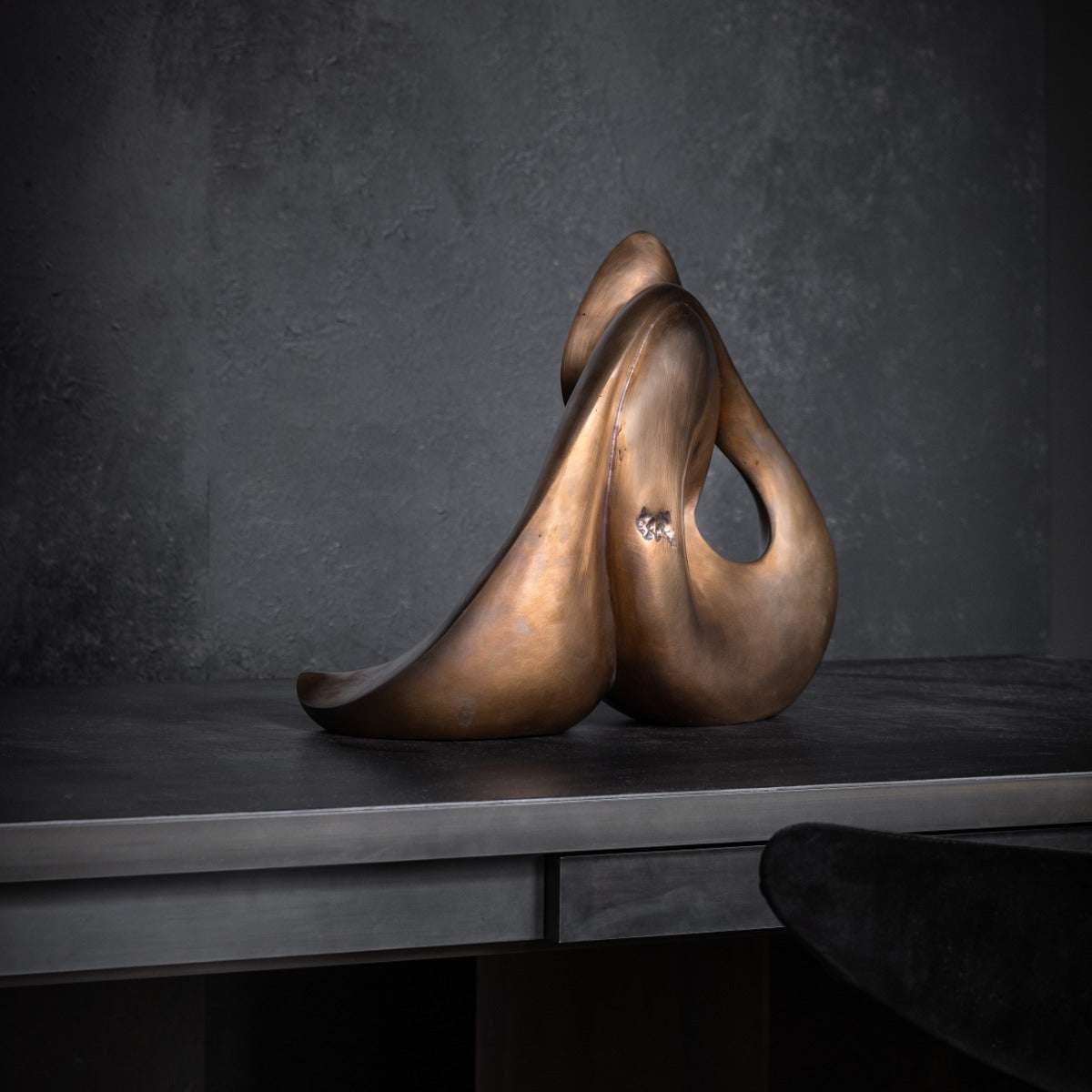 Bronzeskulptur "Noi due al quadrato" von Armando Di Nunzio