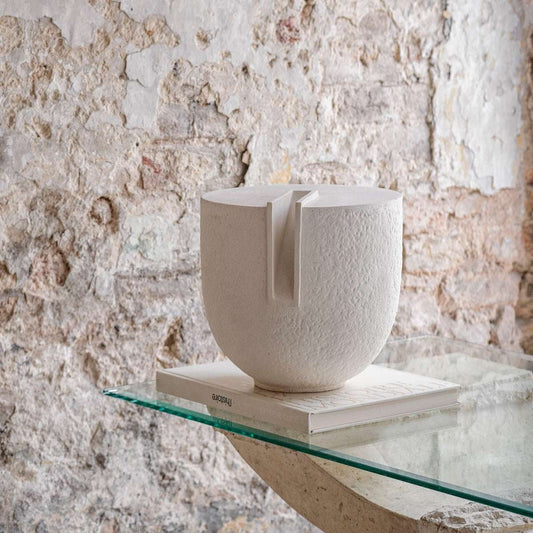 Keramikvase "Clausa forma vase" von Guy Buseyne