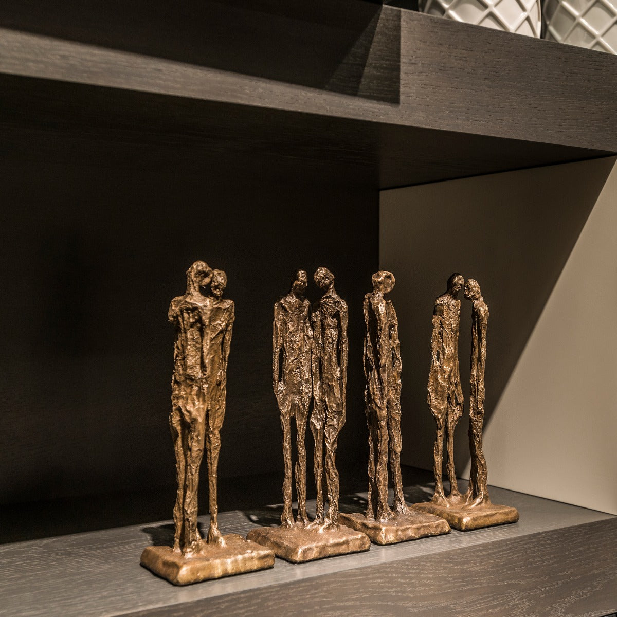Bronze sculpture "To Reason" by Ann Vrielinck