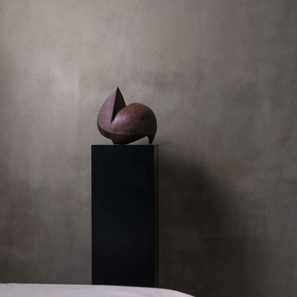 Bronzeskulptur "Mater" von Sofia Speybrouck