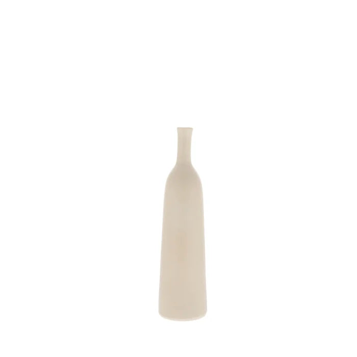 Ceramic carafe "Garrafas" by Selma Calheira