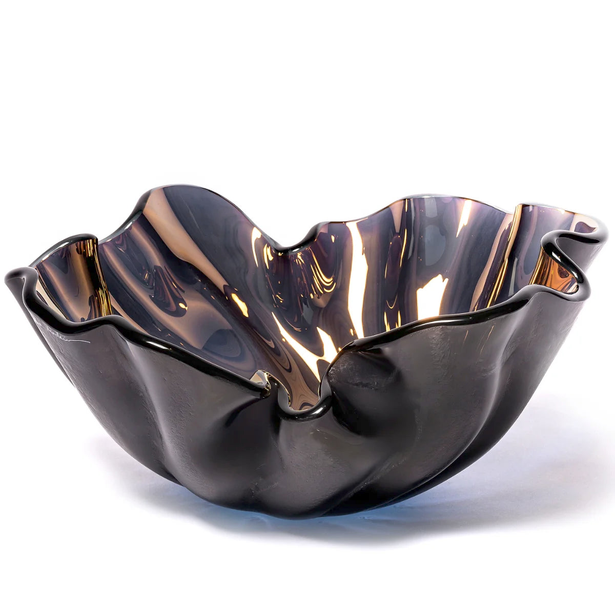 Glass bowl "Bowl Lirio R" by Regina Medeiros