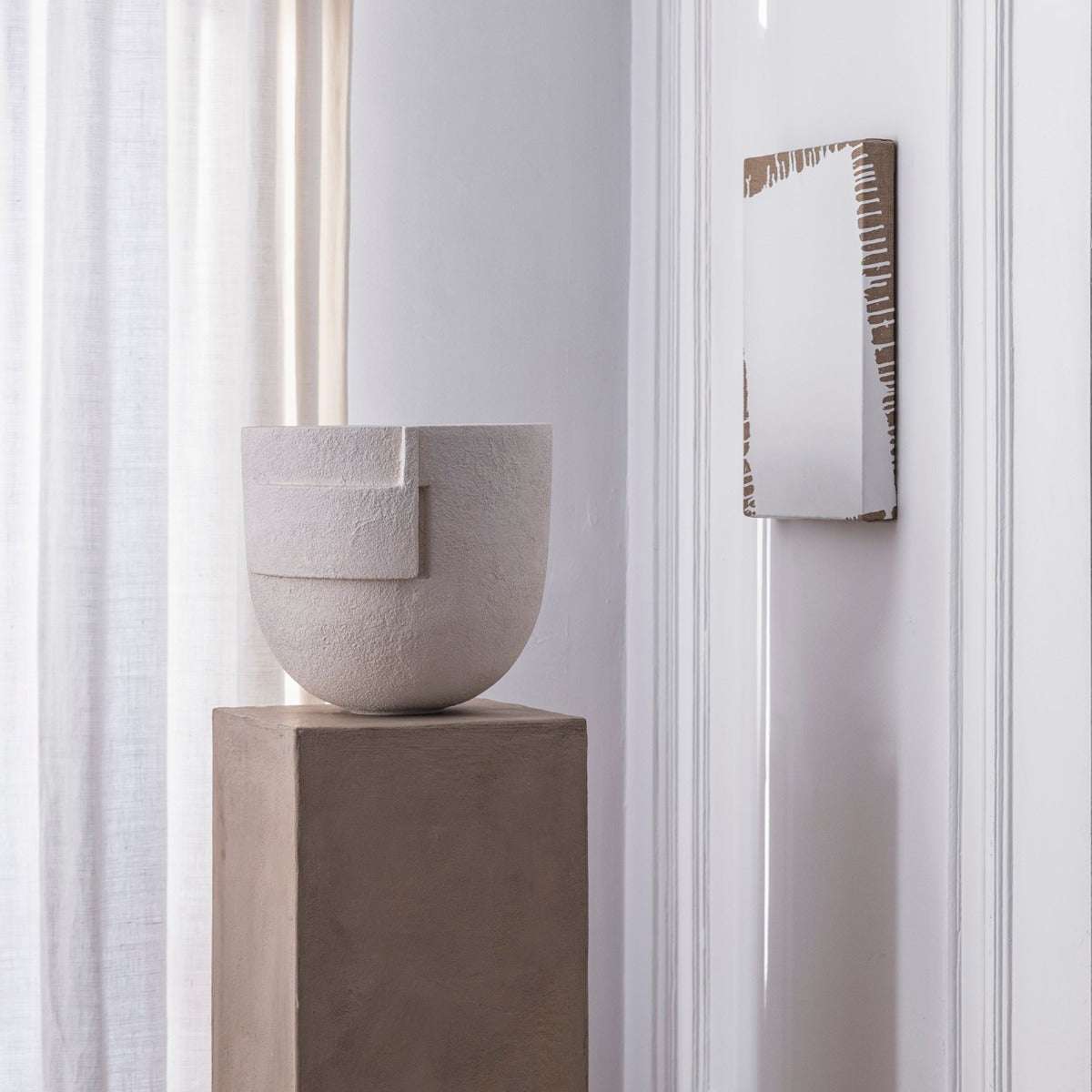 Keramikvase "Incisa Forma" von Guy Buseyne