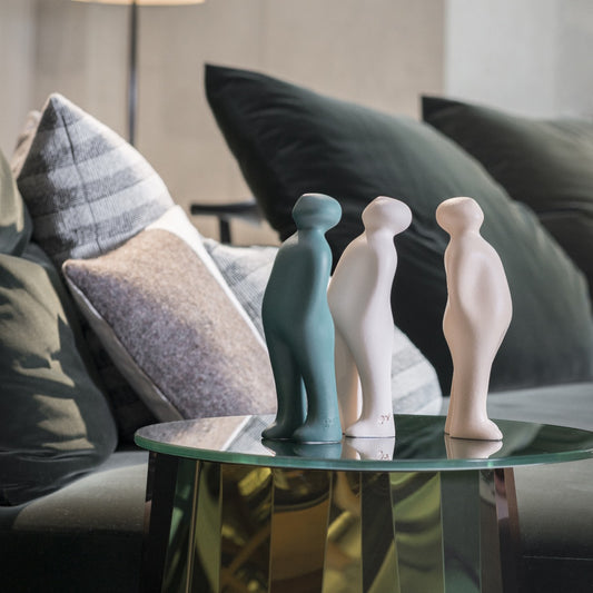 Skulptur "The Visitor" von Guido Deleu