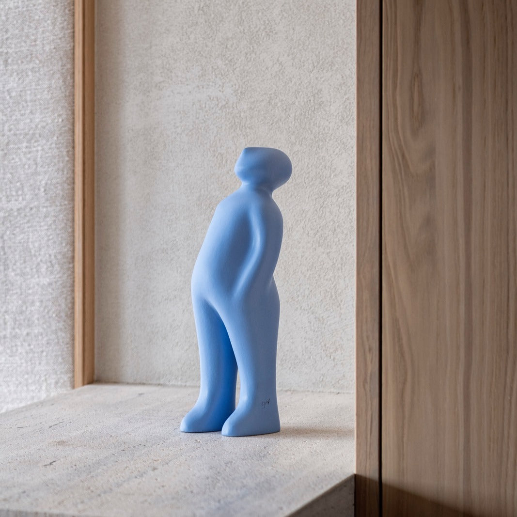 sculpture "The Visitor Plus" by Guido Deleu