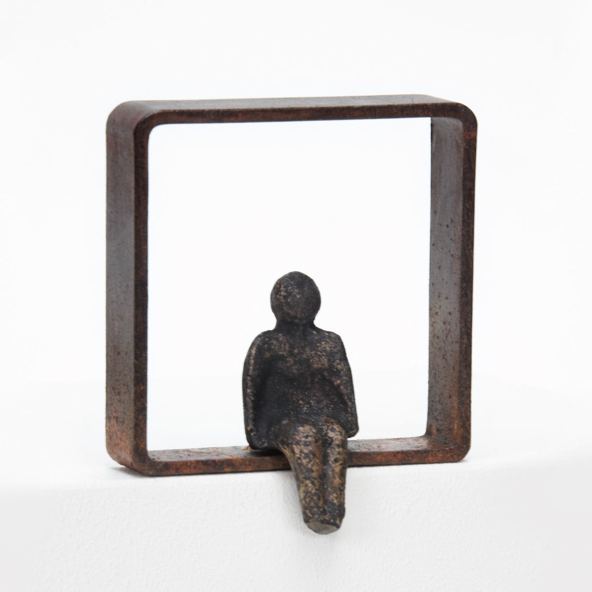 Bronze sculpture "The Window 08" by Erli Fantini