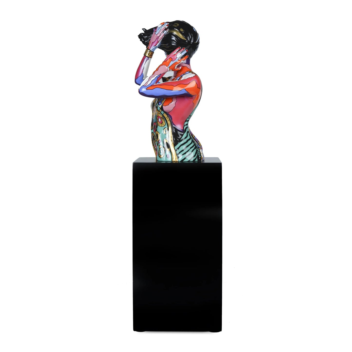 Porcelain sculpture "Aphrodite" by Lana Frey