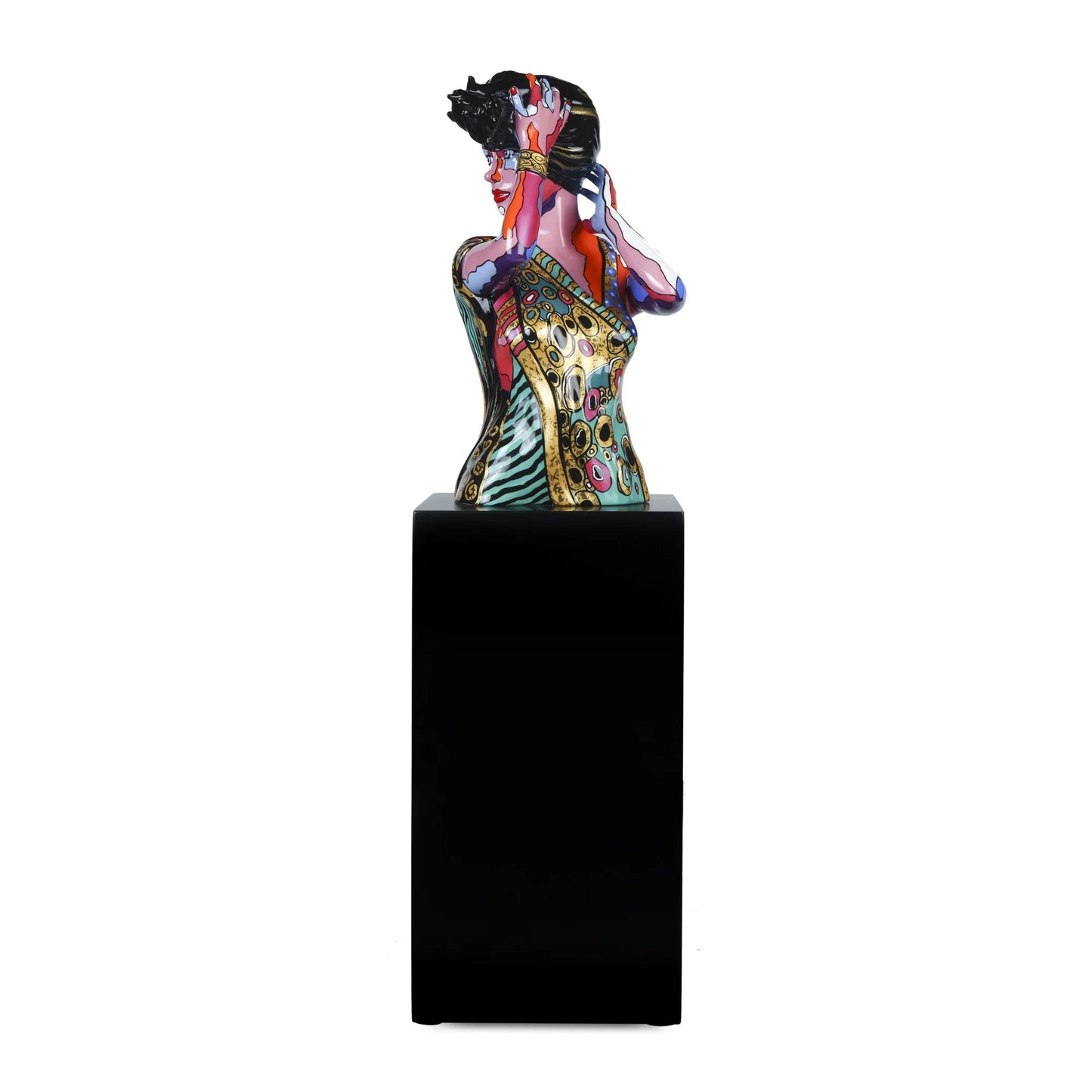 Porcelain sculpture "Aphrodite" by Lana Frey
