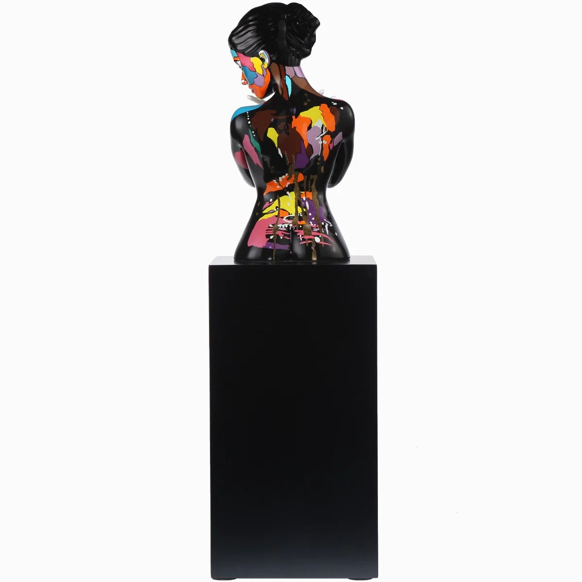 Porcelain sculpture "Fire in the Belly" by Lana Frey