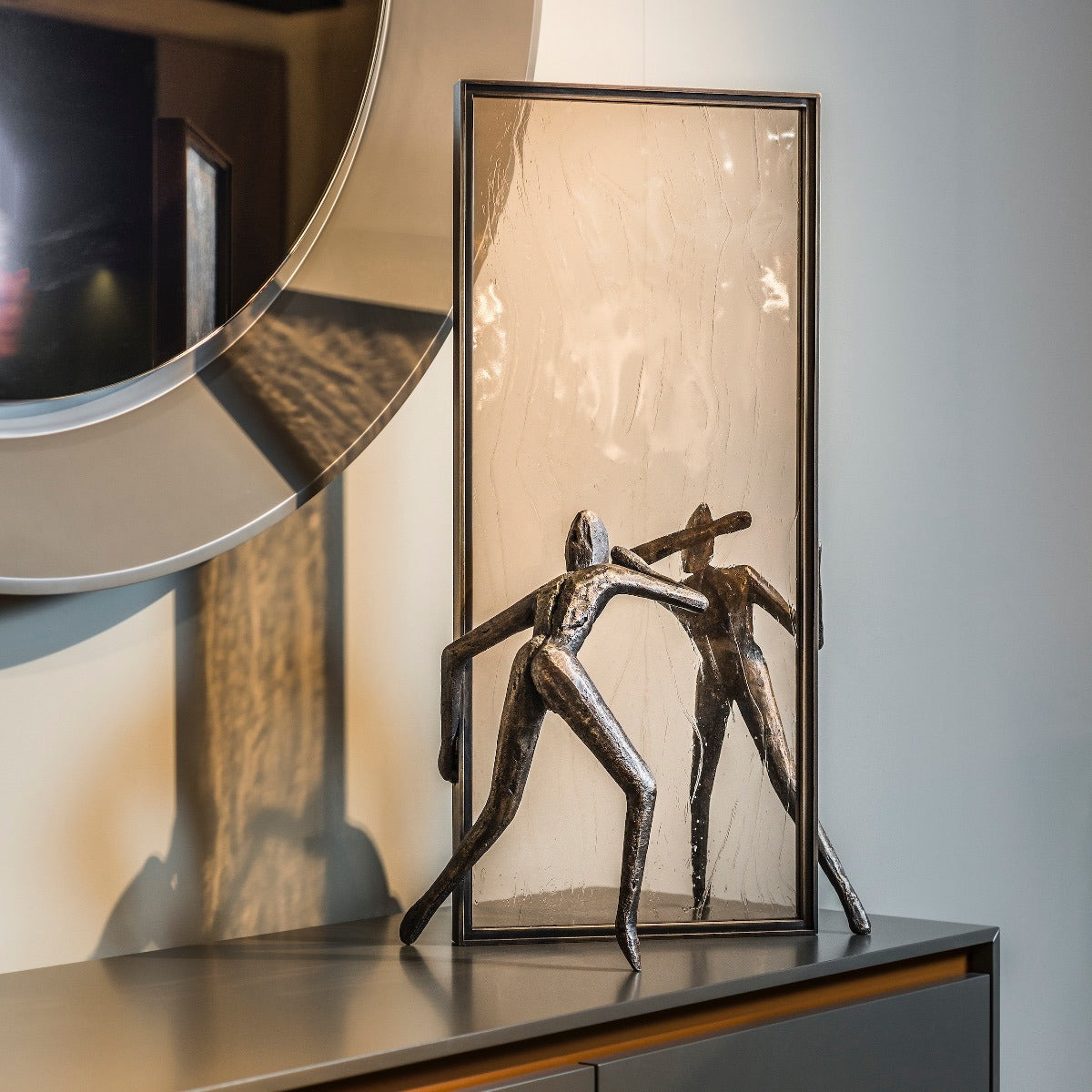 Bronzeskulptur "Reflective Minds" von Guy Buseyne
