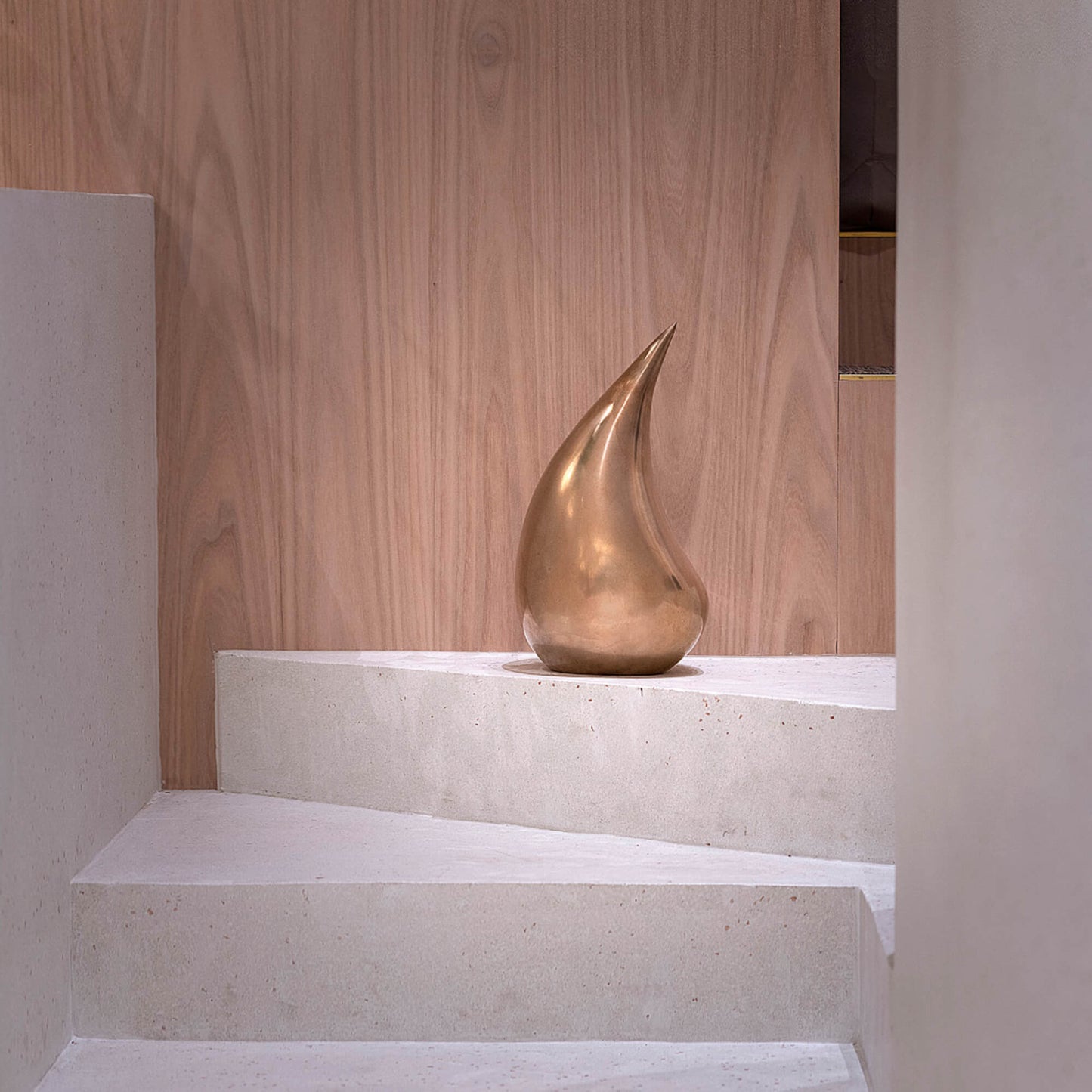 Bronze sculpture "The Tear" by Marc Caelenberghe