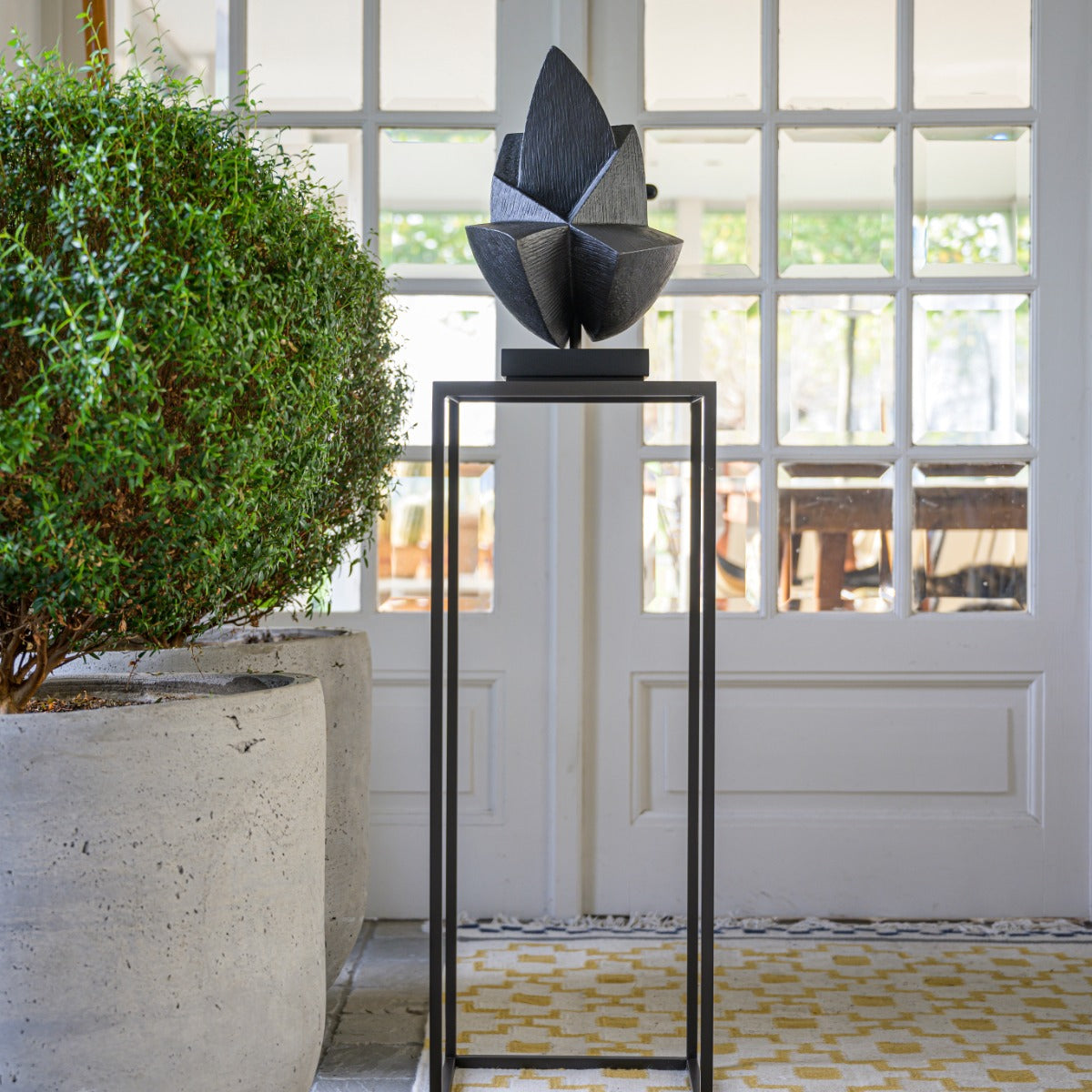 Bronze sculpture "Musing" by Sofia Speybrouck
