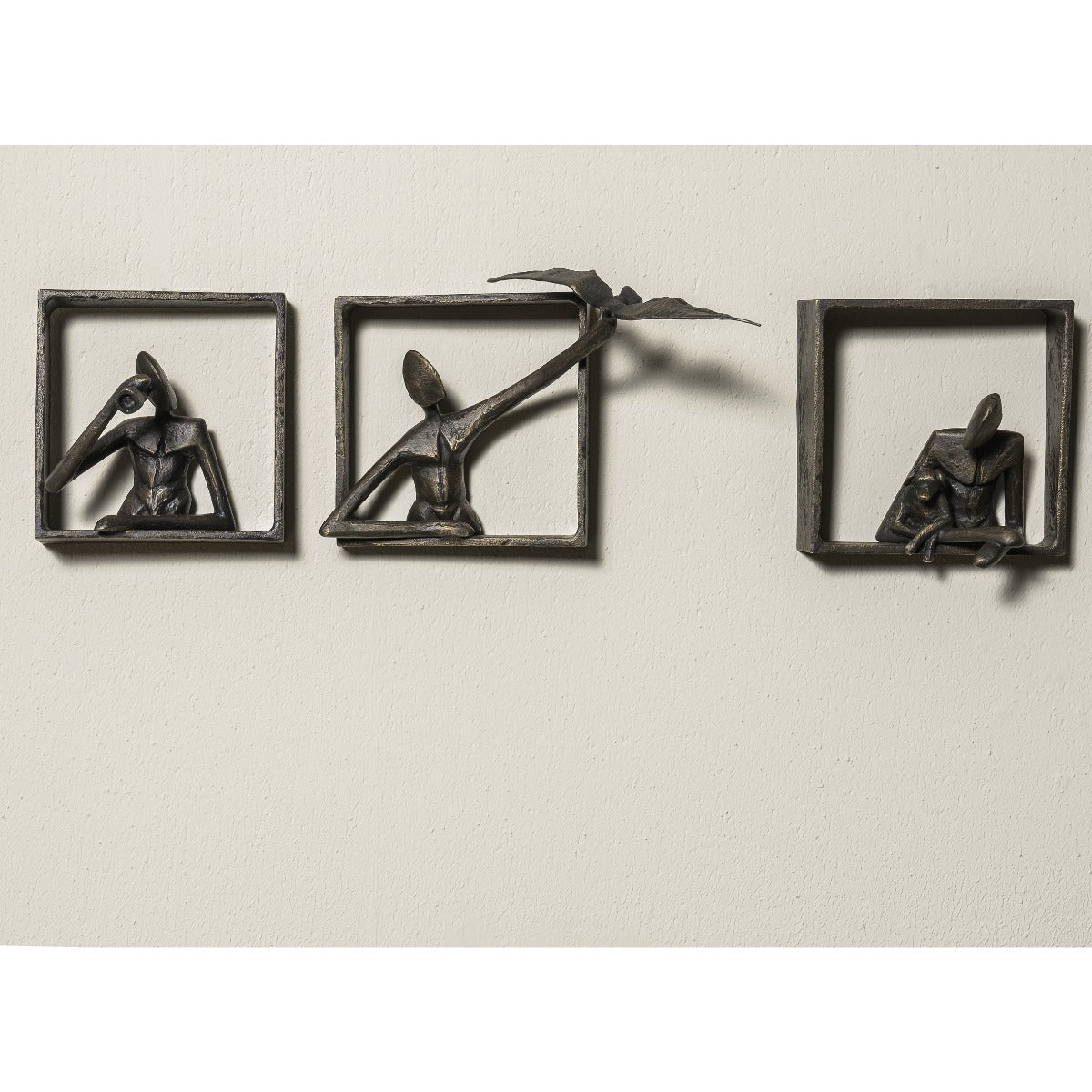 Bronze sculpture "Outside View" by Jacques Vanroose