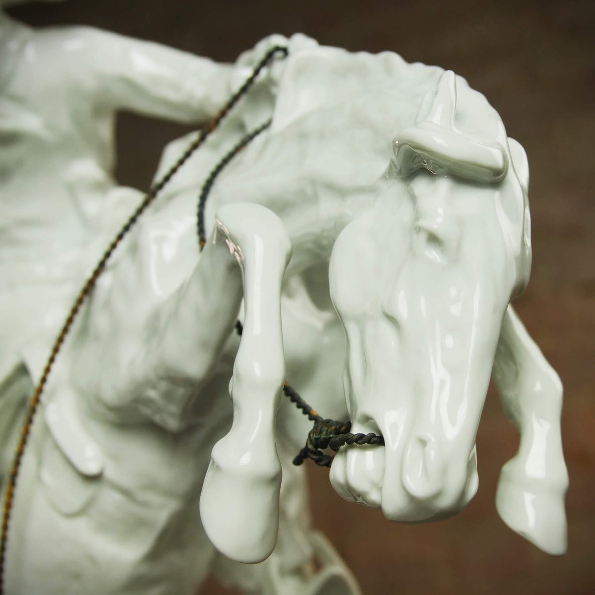 Porcelain sculpture "Broncho Buster" by Frederic Remington