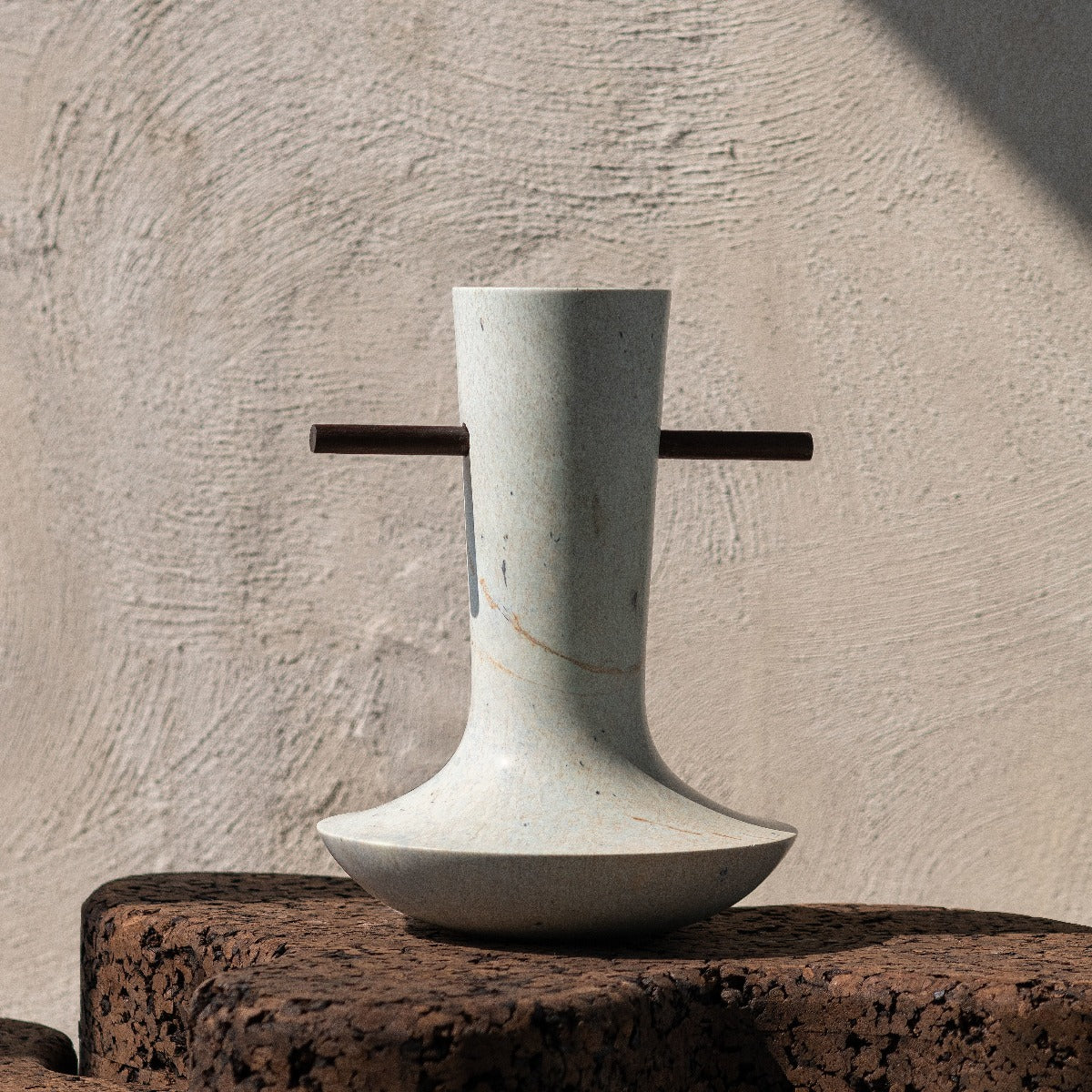 Vase "Ita 03" von Susana Bastos & Marcelo Alvarenga