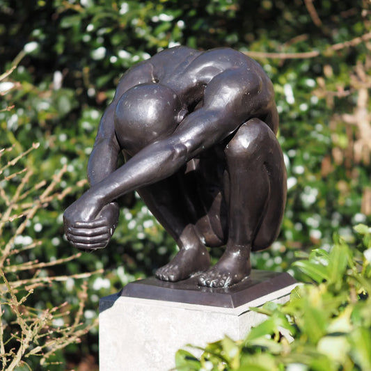 Bronzeskulptur "Schwimmer Roland"
