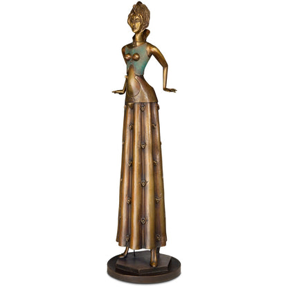 Schräge Frontansicht der Bronzeskulptur "Tänzerin im Blumenkleid"