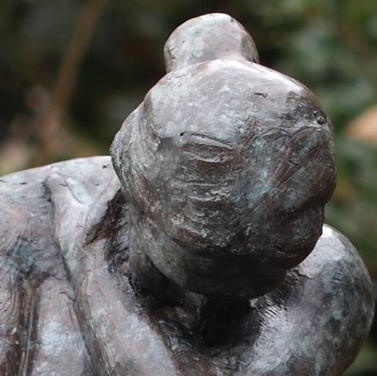 Bronzefigur "Natürliche Frau - Aktfigur" von Auguste Rodin