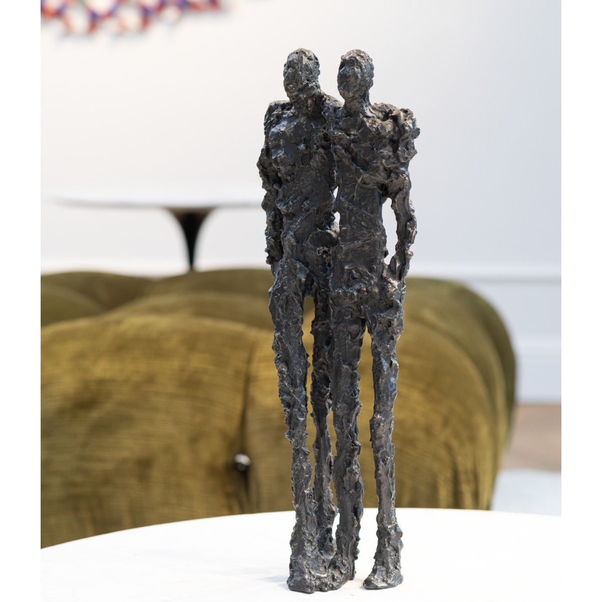 Bronze sculpture "To Embrace" by Ann Vrielinck 