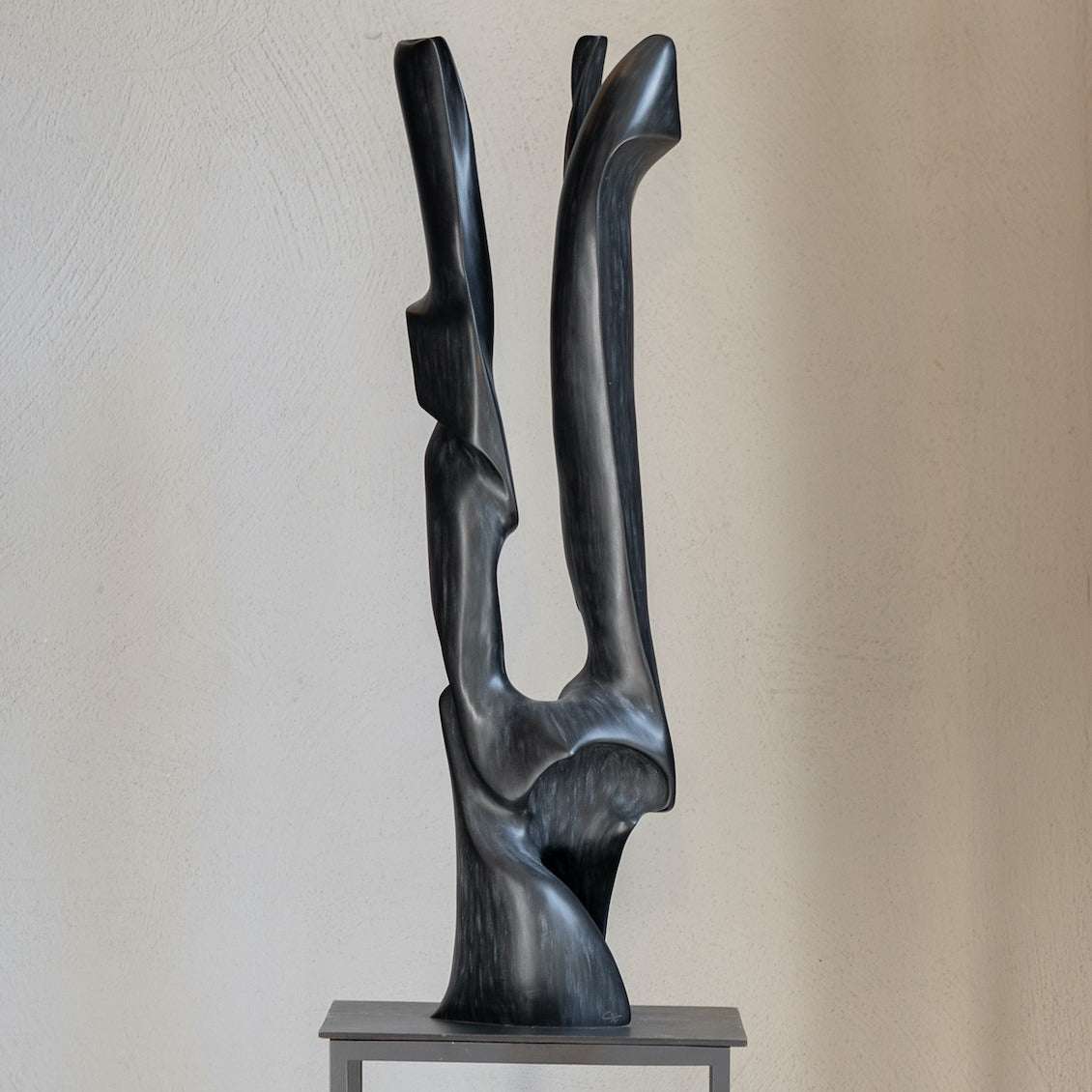 Bronzeskulptur "Wings" von Cornelius Vandeputte Nahaufnahme 