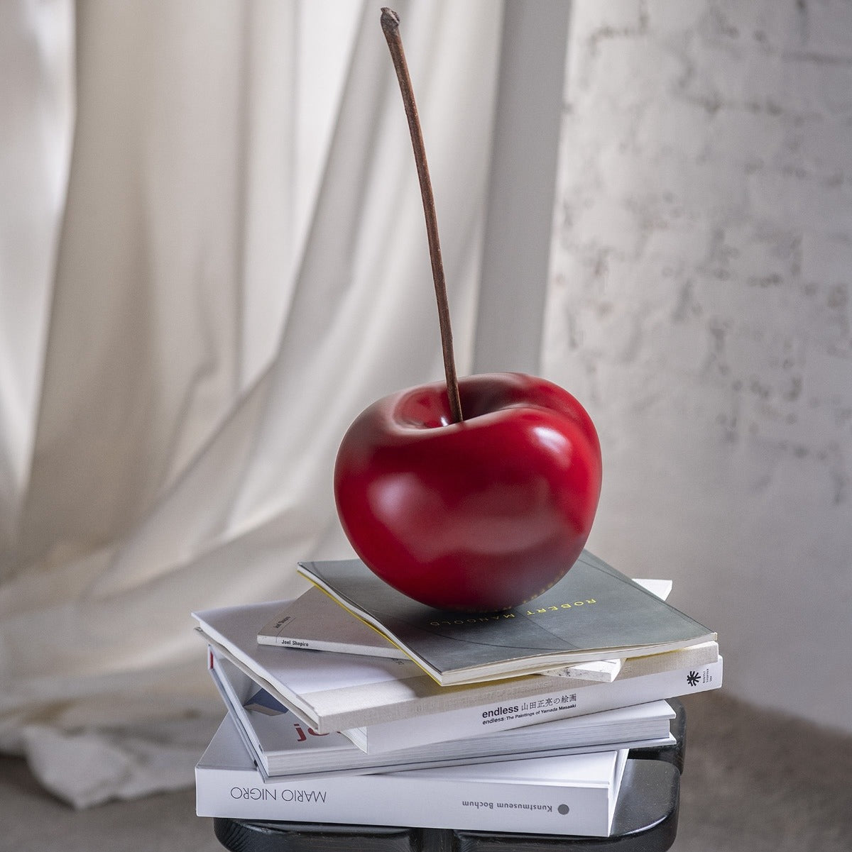 sculpture "Cherry Black" by Selma Calheira 