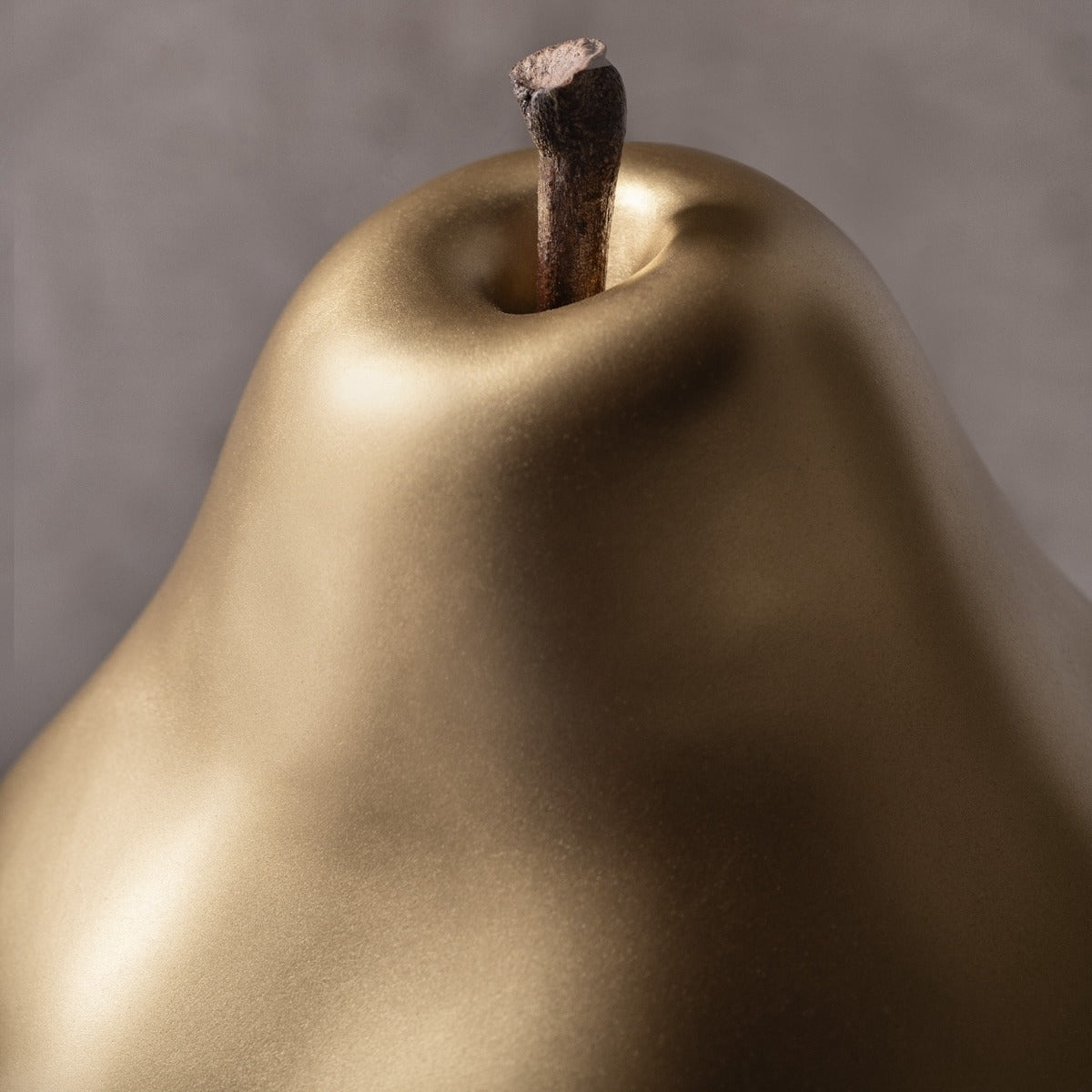 Sculpture "Pear" by Selma Calheira 