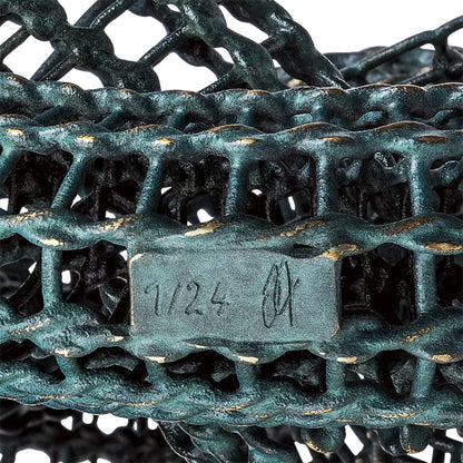 Bronzeskulptur "Knoten" von Ines Fiegert