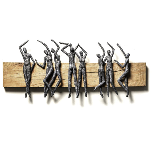 Bronze sculpture "Party" by Katrien Vanslembrouck 
