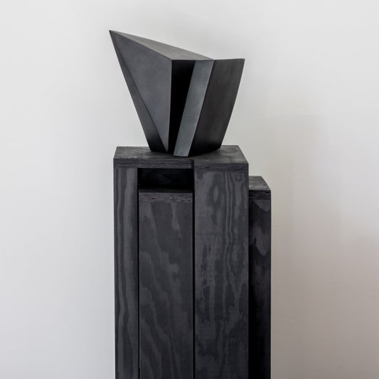 Bronze sculpture "Distracted perspective" by Kris Demuelenaere