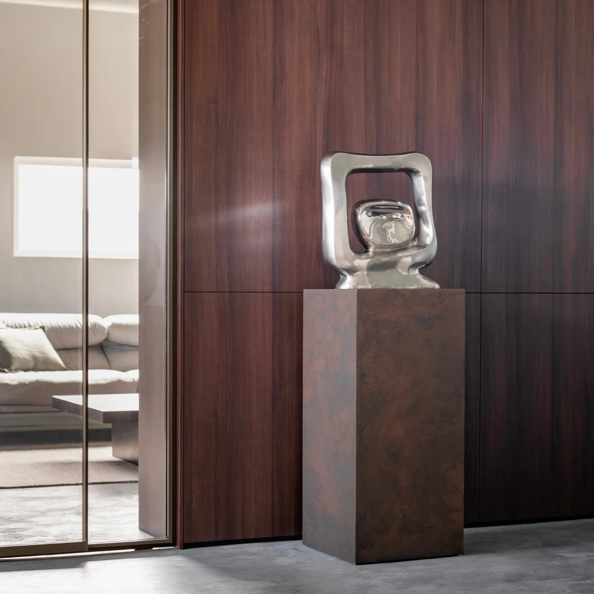 Bronzeskulptur "Azzurro Scopolo" von Simona Sbordone