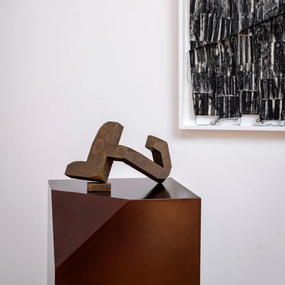 Bronzeskulptur "Silent Language - Love" von Charbel Abou Zeidan