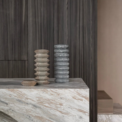 Vase "Torre Vase 01" von Tatiana Queiroz