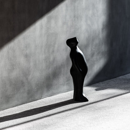 Sculpture "The Visitor Large - Bronze" by Guido Deleu 