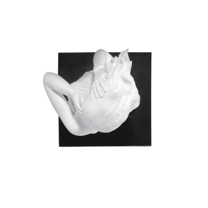 Porcelain sculpture "Aphrodite II" by Lana Frey