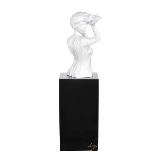 Porzellanskulptur "Aphrodite II" von Lana Frey