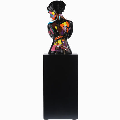 Porcelain sculpture "Fire in the Belly" by Lana Frey
