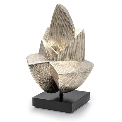 Bronze sculpture "Musing" by Sofia Speybrouck 