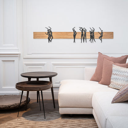 Bronze sculpture "Party" by Katrien Vanslembrouck 