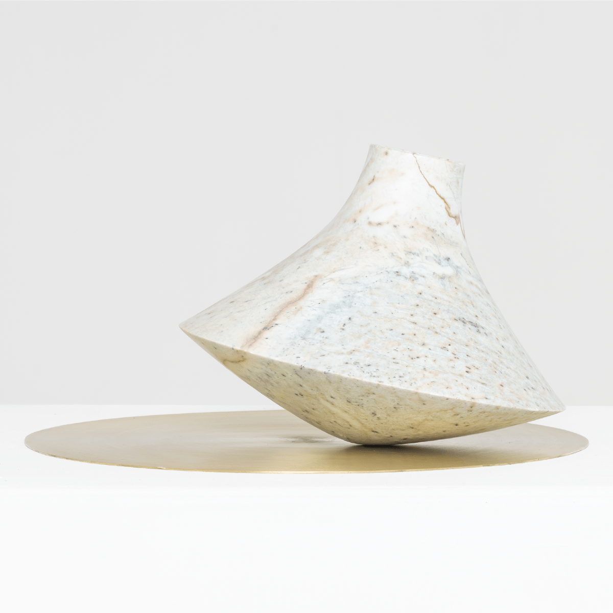 Vase "Toll Vase 01" von Tatiana Queiroz